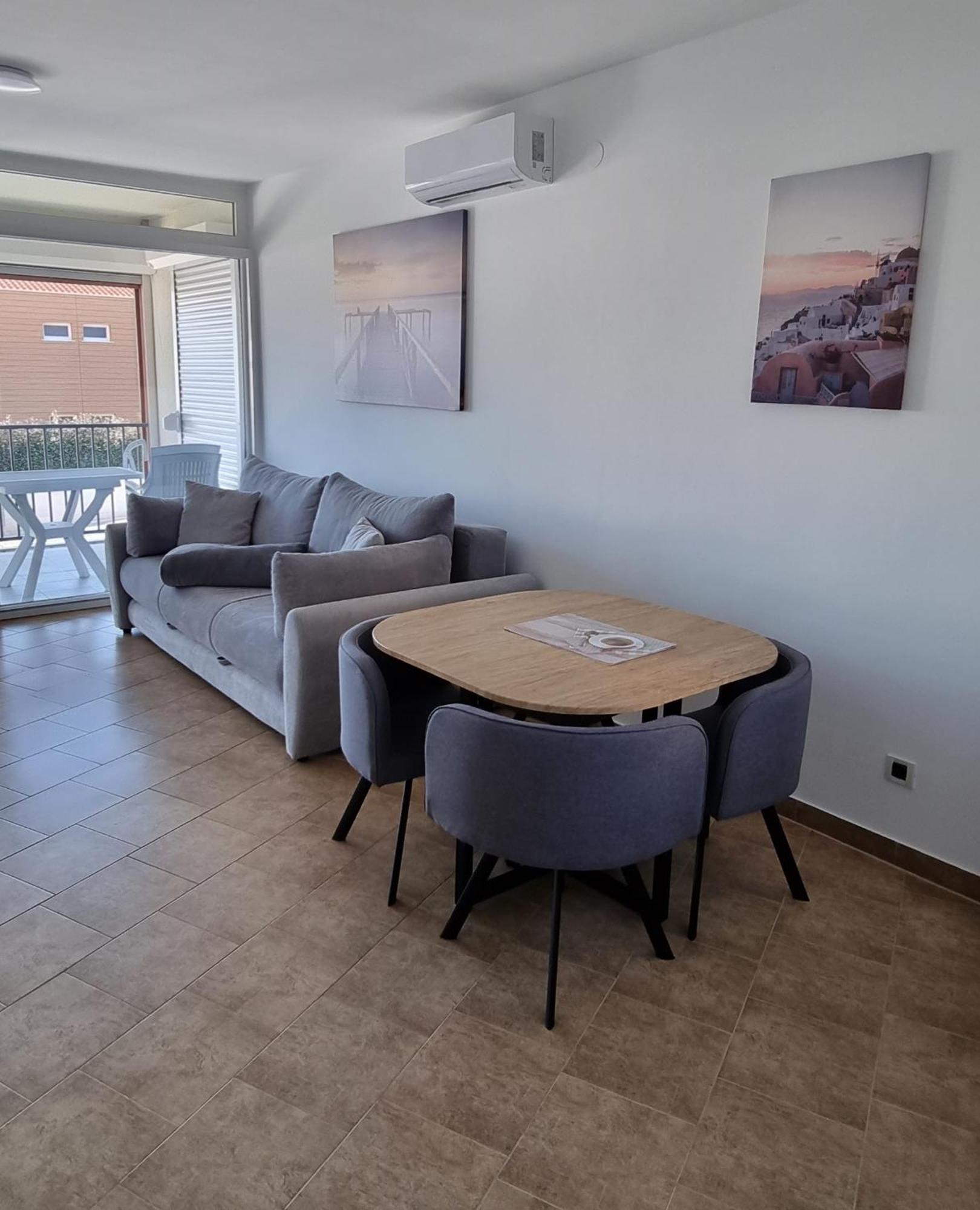 Apartmani Sunce I More Premantura Luaran gambar